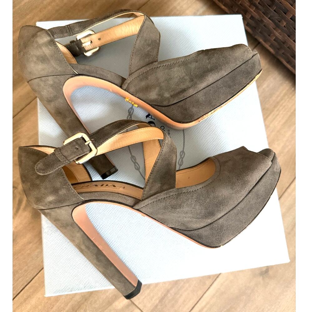 Prada Suede Platform Sandals Cutout Pumps Heels Gray Size 38 / US 7.5 8